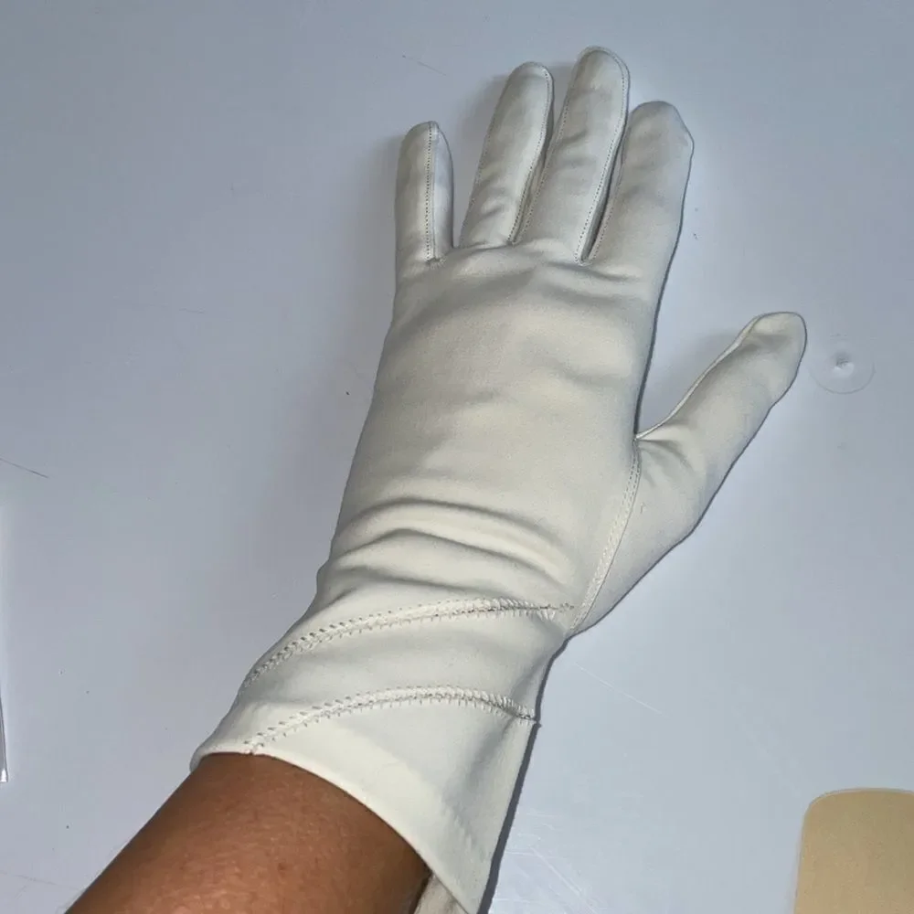 Vtg new in‎ packaging Kayser white nylon gloves